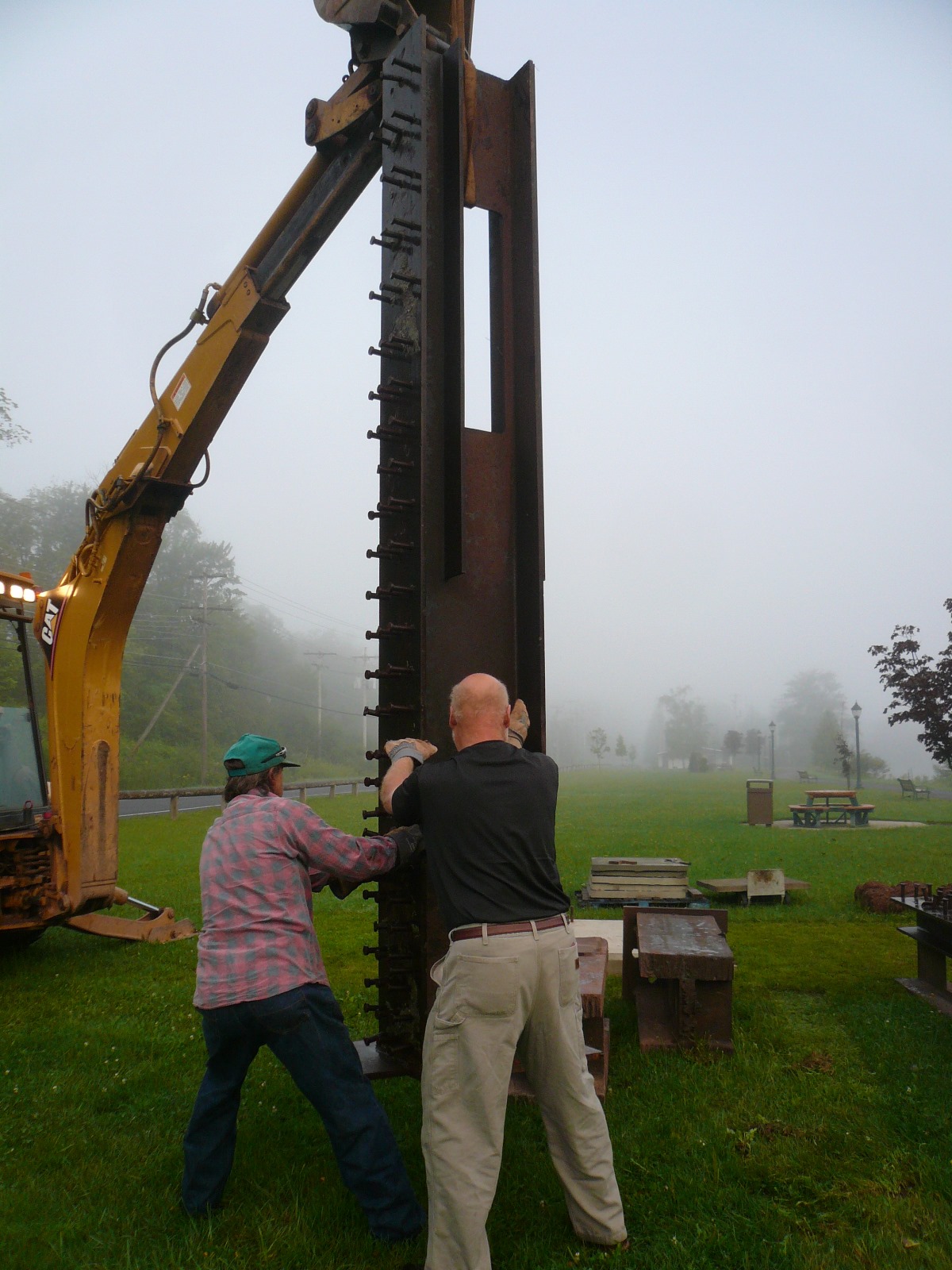 placing beam for 9/11 with David Slutzky